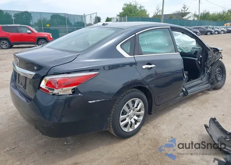 2015 Nissan Altima 2.5 S from USA, damaged, VIN 1N4AL3AP7FC442232
